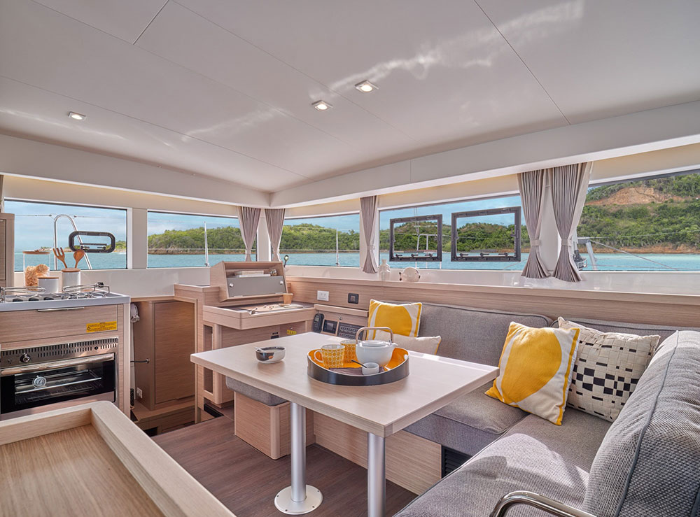 SailTime Newport Beach - Lagoon 40